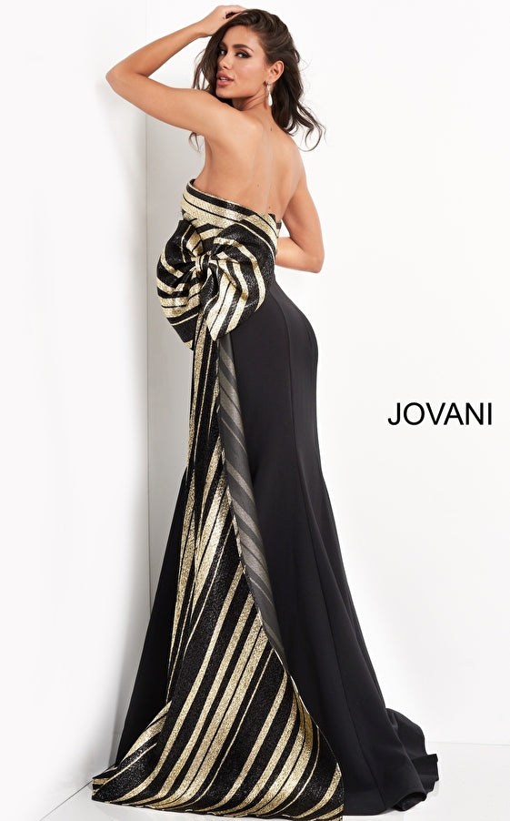 Jovani 05084