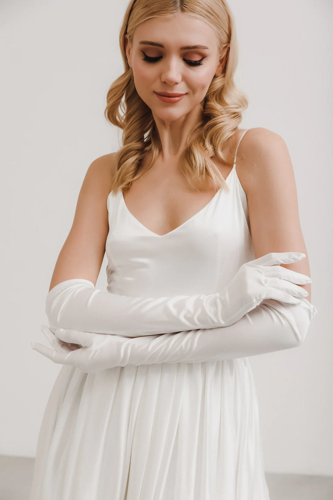 Rae Satin Gloves Rae Satin Gloves