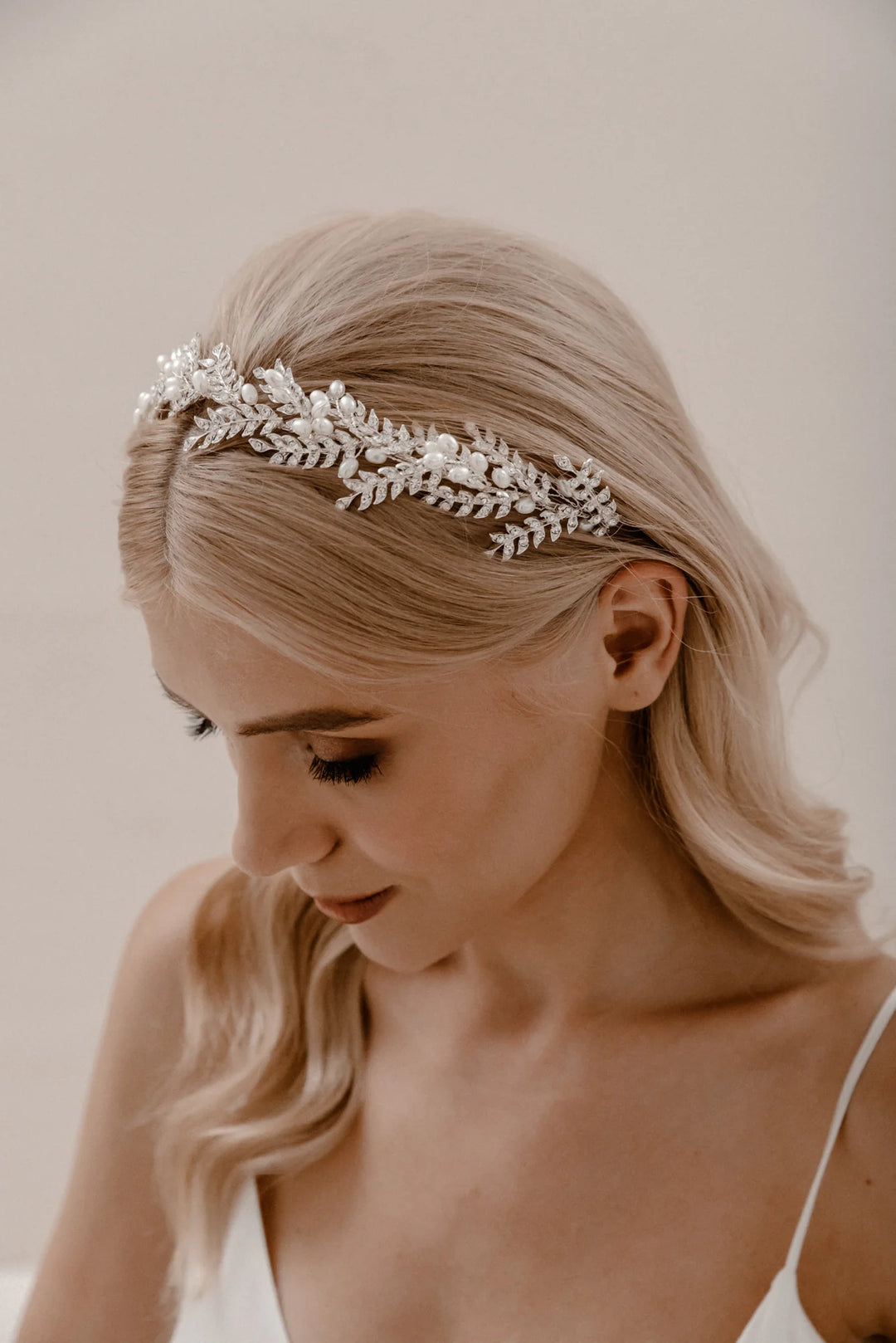 Pearl Headband H2498