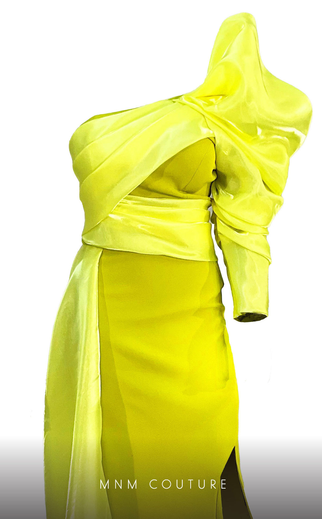 MNM Couture G1601