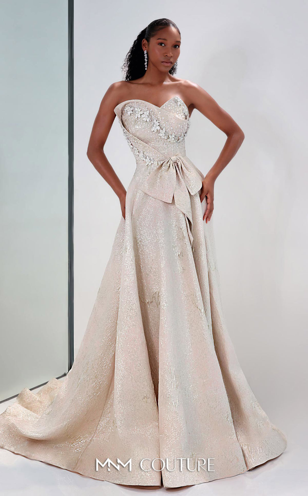MNM Couture M0082
