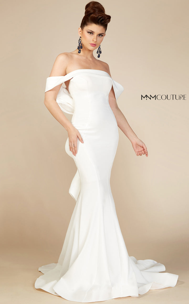 MNM Couture N0145